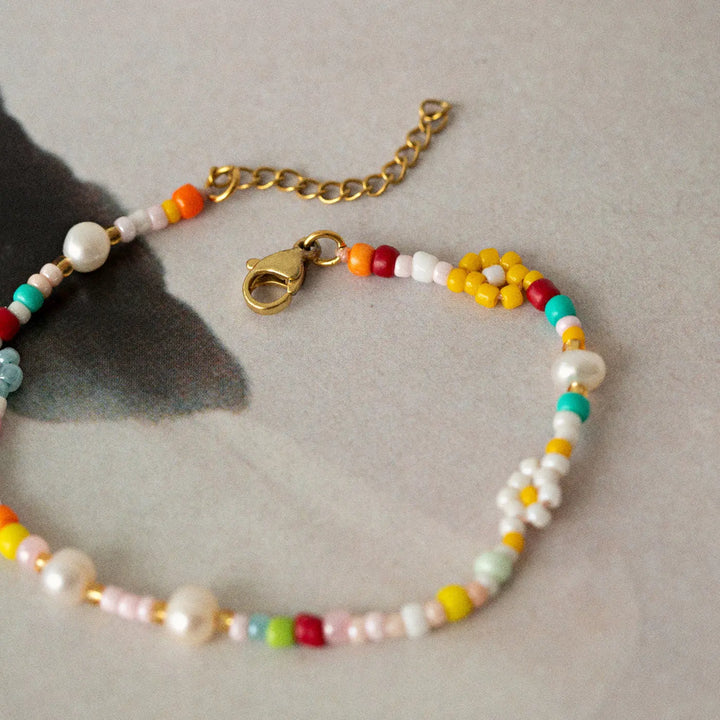 Sigrid - Flower and Pearl Colorful Bead Summer Bracelet Stainless Steel  | Timi of Sweden