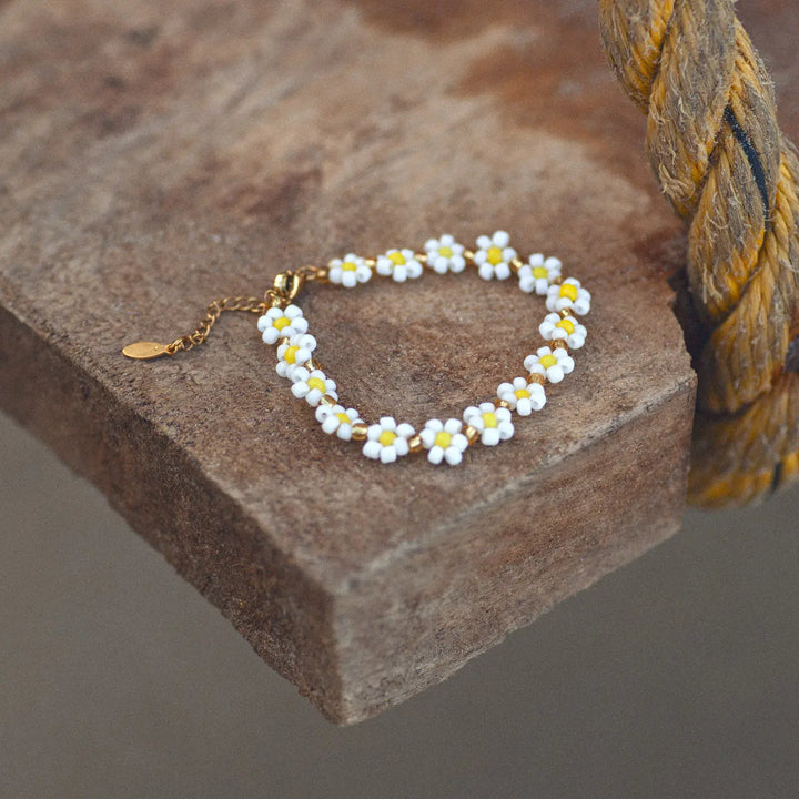 Fia - Daisy Flowers Bead Summer Bracelet Timi of Sweden