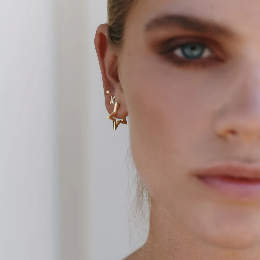 Dixie - Cross Minimalistic Stud Earrings